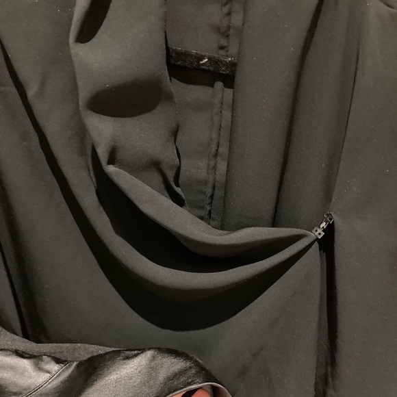 Black long-sleeved shirt / blazer. Combo of faux-leather and chiffon material. - Picture 4 of 4